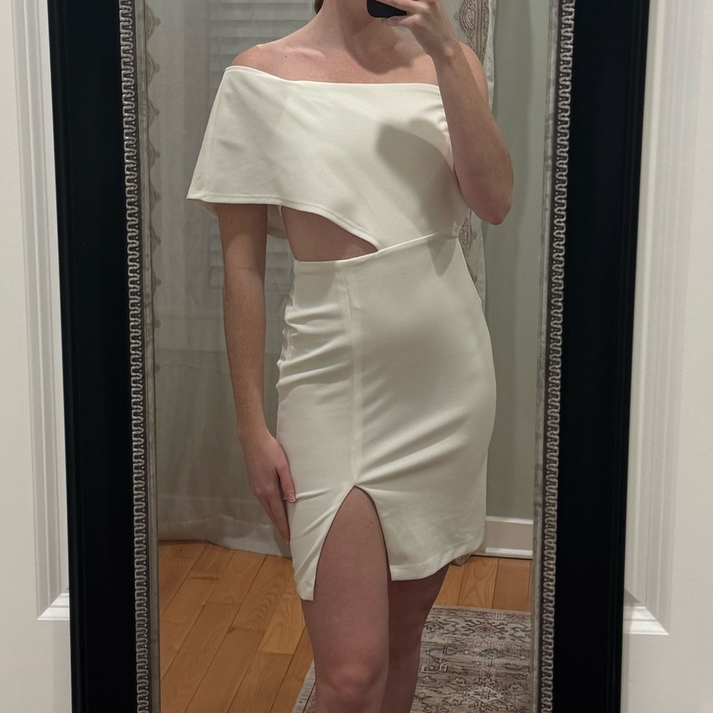 B DARLIN WHITE CUT OUT DRESS ONE SHOULDER BRIDAL BACHELORETTE ENGAGEMENT